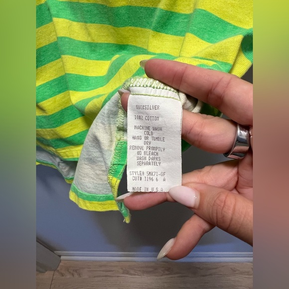 Quiksilver Vintage Green and Yellow Striped Oversized T-Shirt - Picture 6 of 8